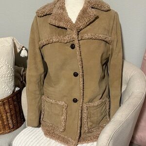 Tan Western Faux Suede Woman’s Jacket with Sherpa lining